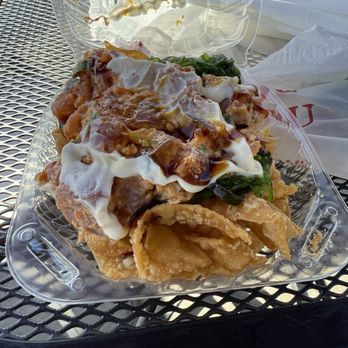 Aloha Fresh - Poke Nachos with Spicy Ahi Poke - Poke Near Me - San Jose, California Aloha Fresh - Poke Nachos with Spicy Ahi Poke - Poke Near Me - San Jose, California