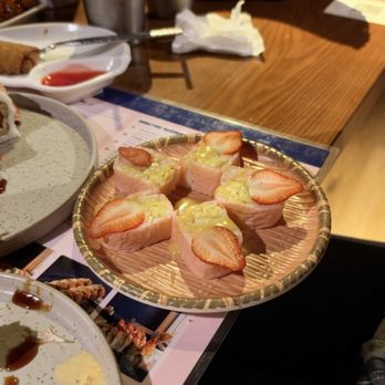 Blue Claw - Sushi Bars Near Me - Houston, Texas Blue Claw - Sushi Bars Near Me - Houston, Texas