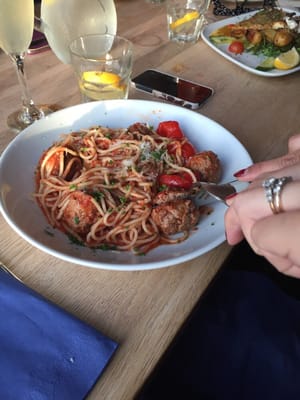 Sam's On The Beach by null