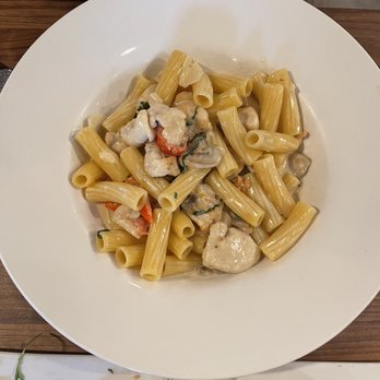 Renato's - Rigatoni Renato - Pizza Near Me - Westminster, California