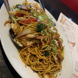 Nepali Chow Mein