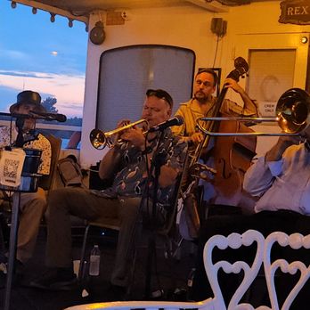 Paddlewheeler Creole Queen - Great band - Cajun/Creole Near Me - New Orleans, Louisiana
