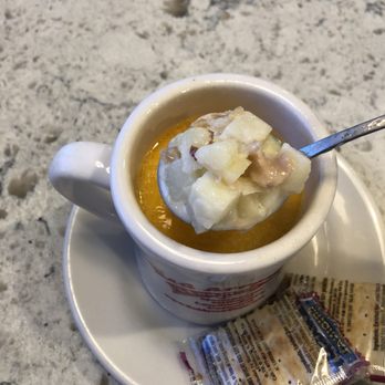 Red Arrow Diner - Clam Chowder - Diners Near Me - Manchester, New Hampshire