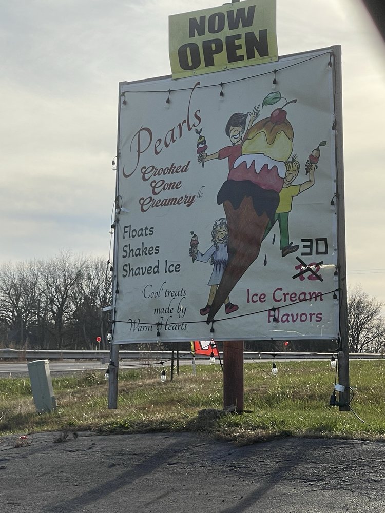 Pearls Crooked Cone Creamery Logo
