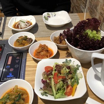Shilla - Small side plates that come complementary - Korean Near Me - Zürich, ZH