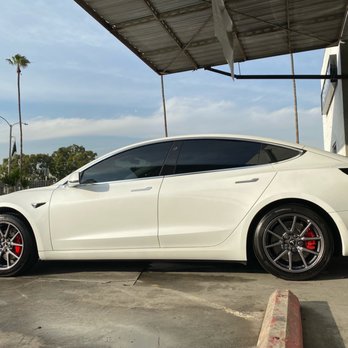 Elevance - Rim repair and custom painted calipers. - Vehicle Wraps Near Me - Cypress, California Elevance - Rim repair and custom painted calipers. - Vehicle Wraps Near Me - Cypress, California