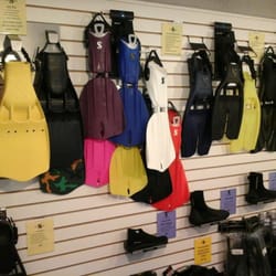 Motor City Scuba and Snorkel - Scubapro dive fins