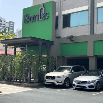 Bottles - Sandwiches Near Me - Guaynabo, Puerto Rico
