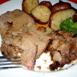 Corners Cafe - Prime Rib with Potatos & broccoli