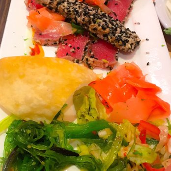 Ford's Garage Wesley Chapel - Sushi grade ahi tuna under the appetizers - Burgers Near Me - Lutz, Florida