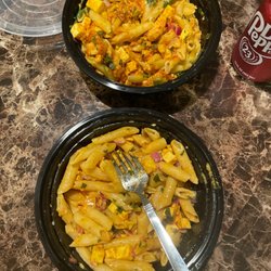 Pizza Twist - Shahi Paneer Pasta Butter Chicken Pasta