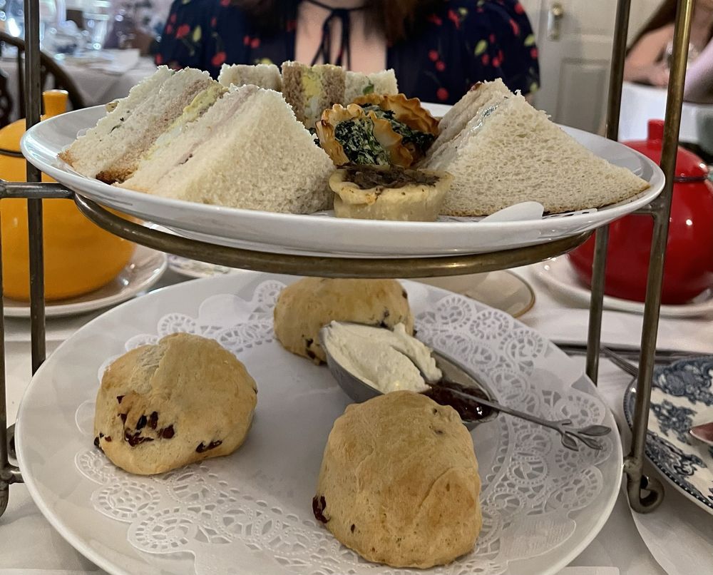 Social spots from Reynolds Tavern