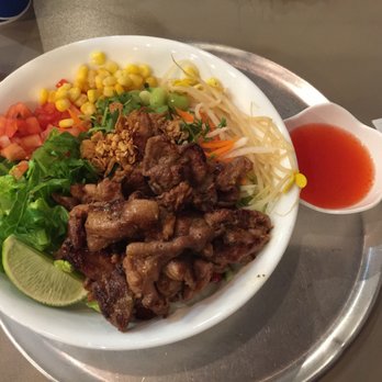 PHO 5UP - Grilled pork over a variety of veggies and white rice! - Vietnamese Near Me - Annapolis, Maryland PHO 5UP - Grilled pork over a variety of veggies and white rice! - Vietnamese Near Me - Annapolis, Maryland