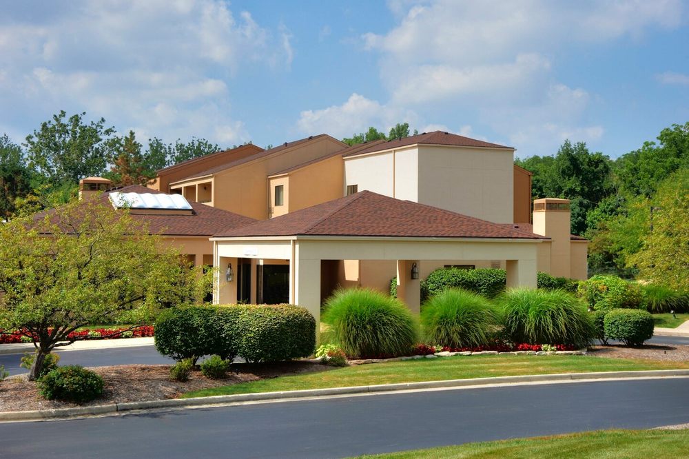 COURTYARD BY MARRIOTT INDIANAPOLIS CASTLETON 24 Photos & 22 Reviews