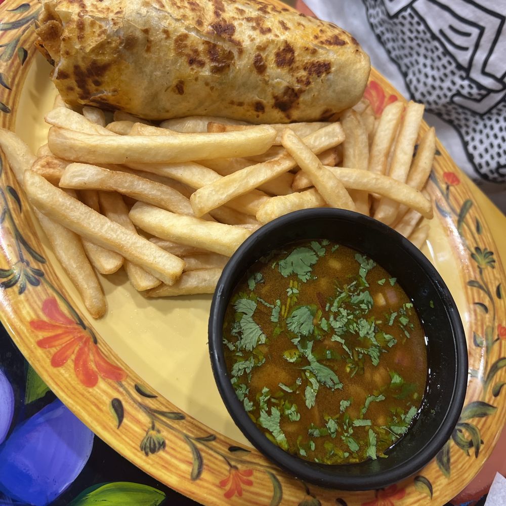 Cinco De Mayo Restaurant - Birria Burrito - Mexican Near Me - Washington Crossing, Pennsylvania Cinco De Mayo Restaurant - Birria Burrito - Mexican Near Me - Washington Crossing, Pennsylvania