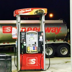Speedway - Closest to airport