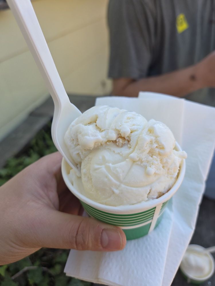 JoJo's Ice Cream Logo