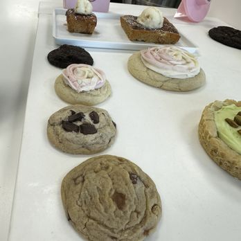 Crumbl - Natomas - Flavors of the week (5/18/2024) - Bakeries Near Me - Sacramento, California Crumbl - Natomas - Flavors of the week (5/18/2024) - Bakeries Near Me - Sacramento, California