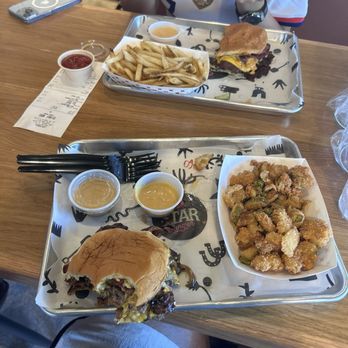 Star Burger - Service was great. One of the best burgers in Miami - Burgers Near Me - Miami, Florida