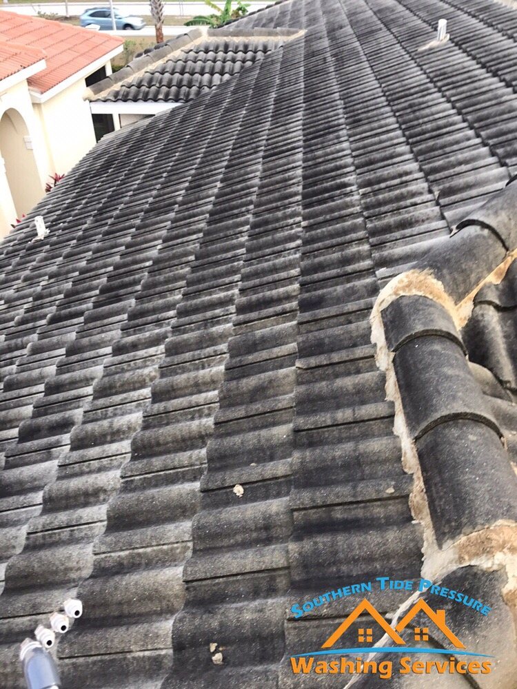 Slide of Southern Tide Pressure Washing Services