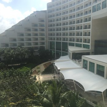 Live Aqua Resort - Resorts Near Me - Cancún, ROO