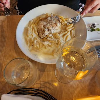 Monkeypod Kitchen - Chicken Fettuccine - Tacos Near Me - Honolulu, Hawaii Monkeypod Kitchen - Chicken Fettuccine - Tacos Near Me - Honolulu, Hawaii
