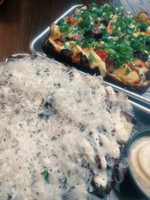 Descendant Detroit Style Pizza by null