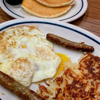 IHOP 95th Overland Park - Pancake combo with gluten-free pancakes - Breakfast & Brunch Near Me - Lenexa, Kansas