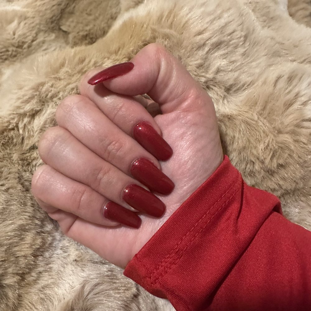 Mani by Nancy! She is always doing a great job, I highly recommend her. Just in time for Xmas! Mani by Nancy! She is always doing a great job, I highly recommend her. Just in time for Xmas!