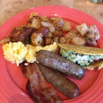 Goofy's Kitchen - American Near Me - Anaheim, California