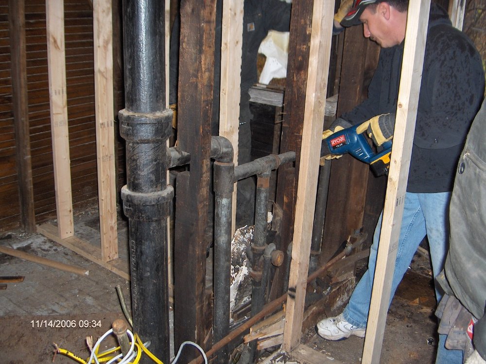 Slide of PipeWorks Plumbing