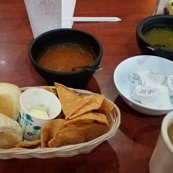 La Estacion Bakery - Breakfast started out with complementary rolls, chips and salsa. - Bakeries Near Me - Mission, Texas La Estacion Bakery - Breakfast started out with complementary rolls, chips and salsa. - Bakeries Near Me - Mission, Texas
