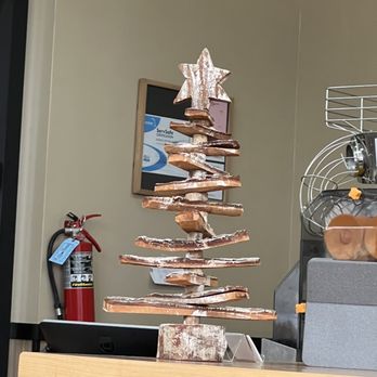 The Breeze Cafe - Decor - Breakfast & Brunch Near Me - Newark, California The Breeze Cafe - Decor - Breakfast & Brunch Near Me - Newark, California