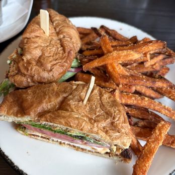 Rose & Crown - Chicken croissant club Sandwich with sweet potato fries - Pubs Near Me - Atlanta, Georgia Rose & Crown - Chicken croissant club Sandwich with sweet potato fries - Pubs Near Me - Atlanta, Georgia