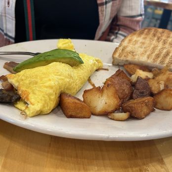 La Mesa Bistro - Cafes Near Me - La Mesa, California La Mesa Bistro - Cafes Near Me - La Mesa, California