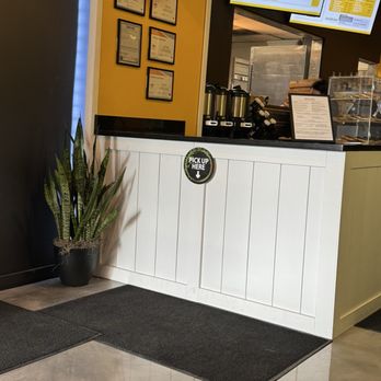 Ahuevo - Front counter/ pickup area - Breakfast & Brunch Near Me - Chicago, Illinois Ahuevo - Front counter/ pickup area - Breakfast & Brunch Near Me - Chicago, Illinois