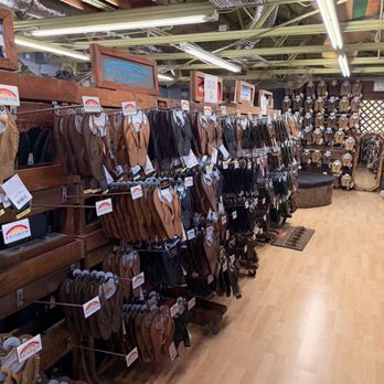 Rainbow Sandals - Shoe Stores Near Me - San Clemente, California