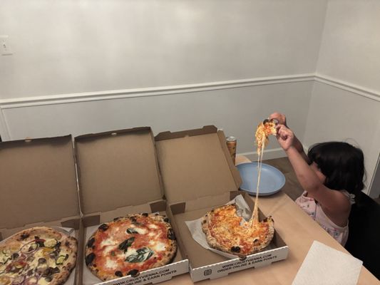 Crust Pizzeria Napoletana Vienna (Vera Pizza certified Pizzeria) by null