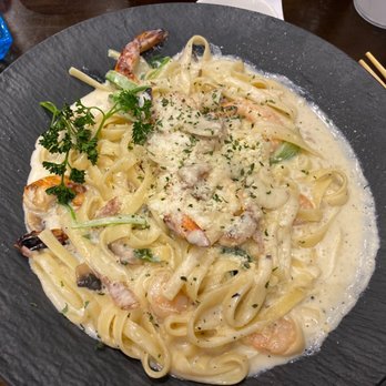 Lab No.1 - Cream Pasta - Asian Fusion Near Me - Centreville, Virginia