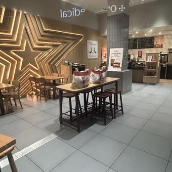 Pret A Manger - Coffee & Tea Near Me - Los Angeles, California Pret A Manger - Coffee & Tea Near Me - Los Angeles, California