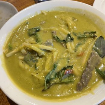 Nine & Nine Thai Kitchen - Green Curry with Beef - Thai Near Me - Pasadena, California