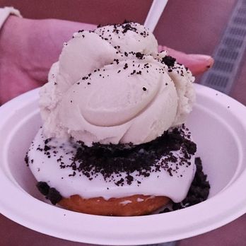 Duck Donuts - This was the vegan cookies and cream ice cream sundae - Donuts Near Me - Las Vegas, Nevada