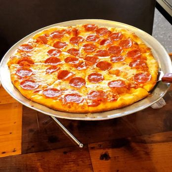 Brooklyn Pizza - Pepperoni Pizza - Pizza Near Me - Seminole, Florida