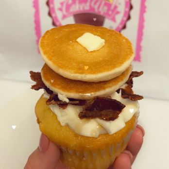 Caked Up Cafe - Pancake and bacon cupcake. Taste just like breakfast - Bakeries Near Me - New City, New York