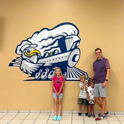 UTC Bookstore - Walking around the University Center
