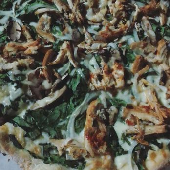 Lilguy - Popeyes Chicken pizza - Pizza Near Me - Venice, California