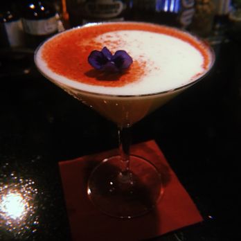Old Fashioned - Cocktail Bars Near Me - Barcelona, B Old Fashioned - Cocktail Bars Near Me - Barcelona, B