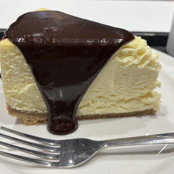 Dessert Gallery - Fantastic Fudge Cheesecake !!! - Desserts Near Me - Houston, Texas Dessert Gallery - Fantastic Fudge Cheesecake !!! - Desserts Near Me - Houston, Texas