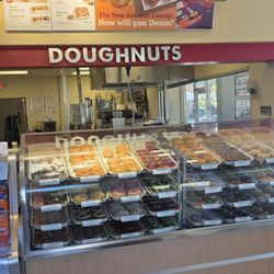 Krispy Kreme - INTERIOR doughnuts