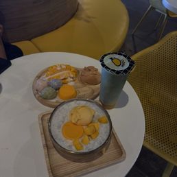 Mango MNGO Sago, MNGO Sticky Rice Kakigori, mango matcha latte